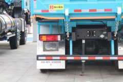 陕汽重卡 龙骁 菁英版 530马力 8X4 7.6米CNG自卸车