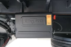 陕汽德龙H6000E 4X2 9.8米纯电动厢式载货车 宁德时代352.08kWh