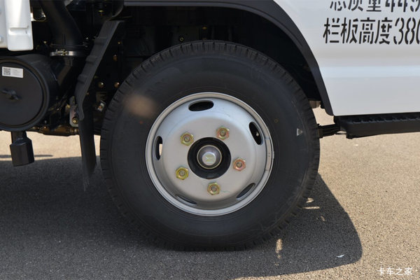 庆铃 五十铃100P 130马力 4.25米单排栏板轻卡(QL1041MVHA)