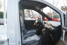 睿立达T7&nbsp;载货车驾驶室                                               图片