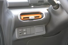 东风 睿立达EV90 4X2 3.1米单排纯电动栏板微卡 宁德时代41.86kWh