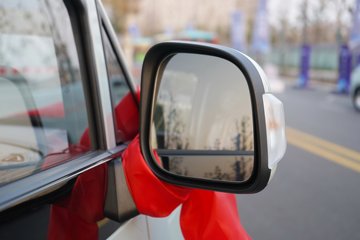 ���� �����V6E 3T 2�� 5.27�״��綯��ջ���41.86kWhͼƬ