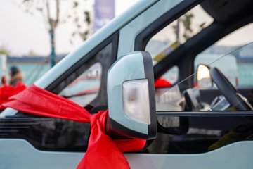 ���� �����V6E 3T 2�� 5.27�״��綯��ջ���41.86kWhͼƬ