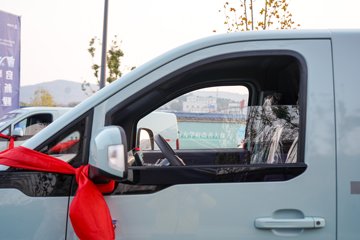 ���� �����V6E 3T 2�� 5.27�״��綯��ջ���41.86kWhͼƬ