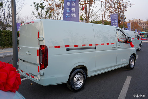 优惠0.7万 佛山市睿立达V7电动封闭厢货火热促销中