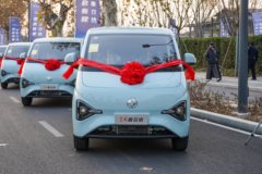 东风 睿立达V5 3T 2座 5.27米纯电动封闭货车41.86kWh