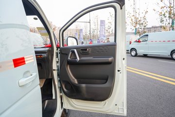 ���� �����V6E 3T 2�� 5.27�״��綯��ջ���41.86kWhͼƬ