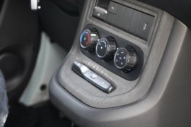 睿立达V6E&nbsp;电动封闭厢货驾驶室图片