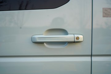 ���� �����V8E 2�� 5.27�״��綯��ջ��� �д��º�41.86kWhͼƬ