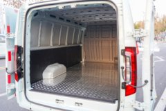 东风 睿立达V8E 2座 5.27米纯电动封闭货车 中创新航41.86kWh