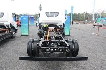 飞碟EW7&nbsp;电动冷藏车外观图片