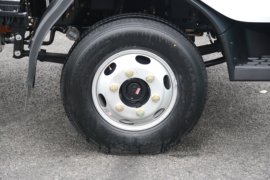 飞碟EW7&nbsp;电动冷藏车底盘图片