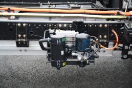 飞碟EW7&nbsp;电动冷藏车底盘图片