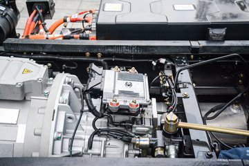 �ɵ�����Դ ��ţ ���綯 4X2 3.08�׵�����ж�� ����109.2kWhͼƬ