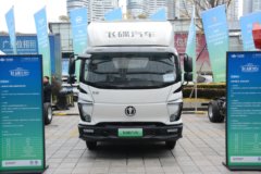 飞碟EW7 4.5T 4.18米单排纯电动仓栅式轻卡131.98kWh
