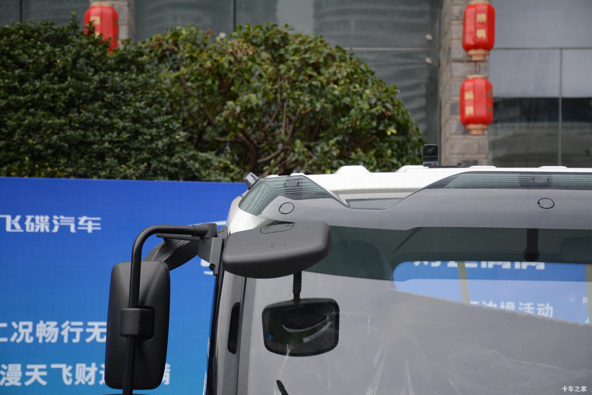 ɵ 4.5T 4.18׵Ųʽ̻϶դʽῨ100.96kWh