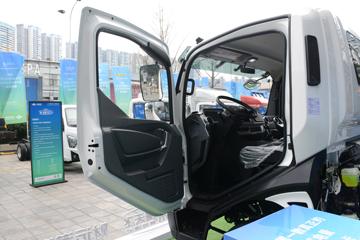 飞碟漫天飞&nbsp;电动载货车内饰图片