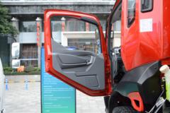 飞碟 金牛WX7 220马力 4X2 5.8米自卸车