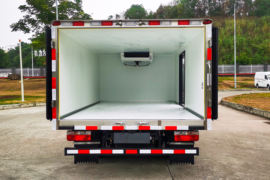 EV200&nbsp;电动冷藏车上装图片