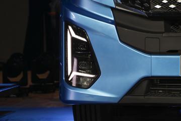 ŷ������5 9.9L���� 480���� 6X4 ��ʿ��12�� ǣ����ͼƬ