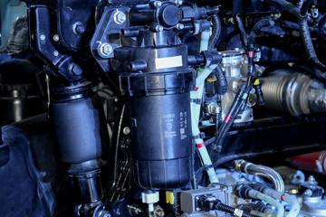 ŷ������5 9.9L���� 480���� 6X4 ��ʿ��12�� ǣ����ͼƬ
