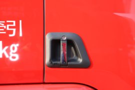 乘龙H5&nbsp;中置轴车辆运输车外观图片