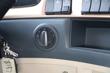 ������������H7pro 13.5L���� 630���� 8X4 ��ʿ��12�� AMT�Զ��� 9.47���Ű��դʽ�ػ���ͼƬ