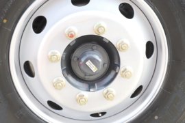 乘龙M3V&nbsp;载货车底盘                                                图片