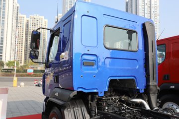 ������������M3V 4.5L���� 260���� 4X2 ��ʿ��8�� ��ɲ 6.8���Ű��դʽ�ػ���ͼƬ