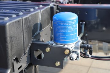 ������������M3V 4.5L���� 260���� 4X2 ��ʿ��8�� ��ɲ 6.8���Ű��դʽ�ػ���ͼƬ