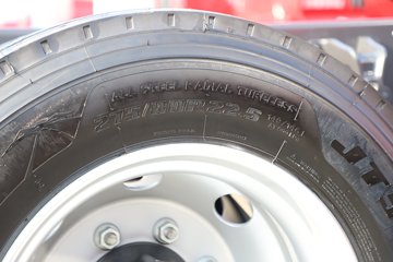 ������������M3V 4.5L���� 260���� 4X2 ��ʿ��8�� ��ɲ 6.8���Ű��դʽ�ػ���ͼƬ