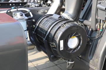 ������������M3V 4.5L���� 260���� 4X2 ��ʿ��8�� ��ɲ 6.8���Ű��դʽ�ػ���ͼƬ