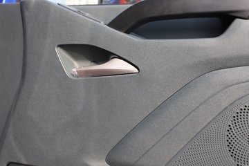 ������������M3V 4.5L���� 260���� 4X2 ��ʿ��8�� ��ɲ 6.8���Ű��դʽ�ػ���ͼƬ