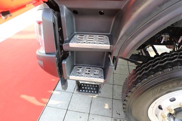 ������������H5 6.4L���� 300���� 4X2 ��ʿ��12�� 5.3����ж��ͼƬ