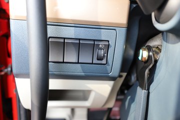 ������������H5 6.4L���� 300���� 4X2 ��ʿ��12�� 5.3����ж��ͼƬ