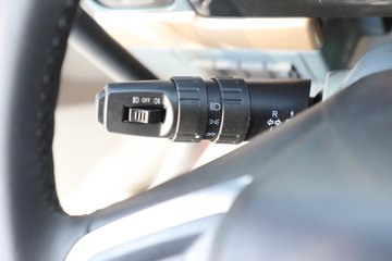 ������������H5 6.4L���� 300���� 4X2 ��ʿ��12�� 5.3����ж��ͼƬ