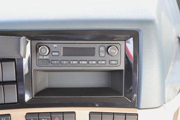 ������������H5 6.4L���� 300���� 4X2 ��ʿ��12�� 5.3����ж��ͼƬ