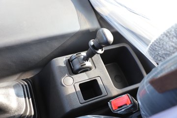 ������������H5 6.4L���� 300���� 4X2 ��ʿ��12�� 5.3����ж��ͼƬ