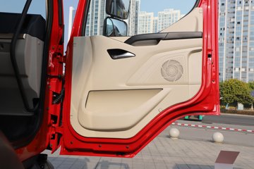 ������������H5 6.4L���� 300���� 4X2 ��ʿ��12�� 5.3����ж��ͼƬ