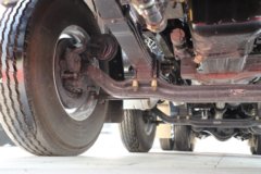 东风柳汽乘龙H7 400马力 8X4 散装饲料运输车(运力牌)