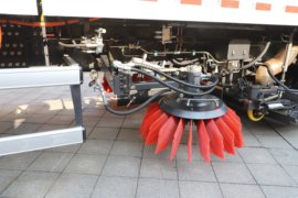 新乘龙M3&nbsp;扫路车上装图片