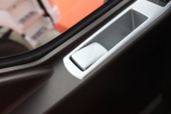 东风柳汽乘龙L3 200马力 4X2 防撞缓冲车(延龙牌)