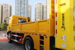 东风柳汽乘龙L3 200马力 4X2 防撞缓冲车(延龙牌)