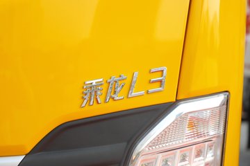 ������������L3 200���� 4X2 ��ײ���峵(������)ͼƬ