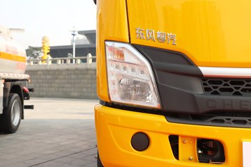 ������������L3 200���� 4X2 ��ײ���峵(������)ͼƬ