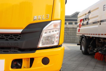 ������������L3 200���� 4X2 ��ײ���峵(������)ͼƬ