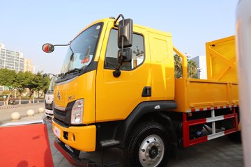 ������������L3 200���� 4X2 ��ײ���峵(������)ͼƬ