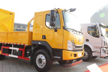 ������������L3 200���� 4X2 ��ײ���峵(������)ͼƬ