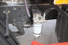 东风柳汽乘龙L2 170马力 4X2 加油车(专威牌)