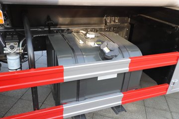 ������������L2 170���� 4X2 ���ͳ�(ר����)ͼƬ